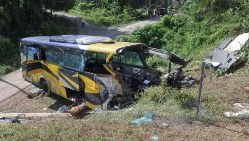 در حادثه برخورد دو عراده بس در کشور سنگال 38 تن کشته شدند